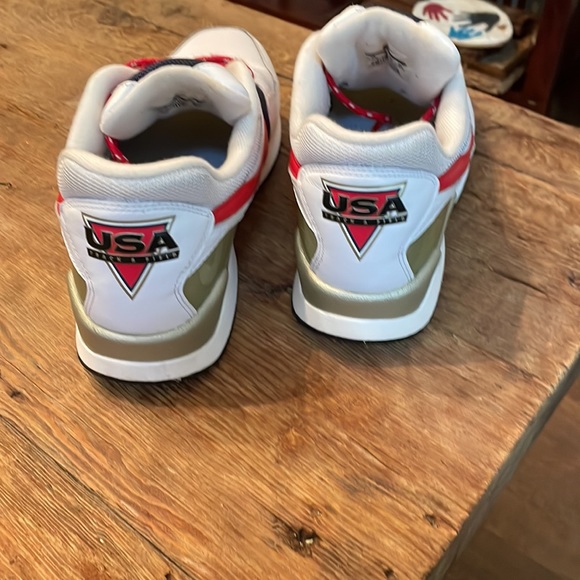 Nike Air Pegasus ‘92 USA TRACK AND FIELD size 10 men’s. - Picture 3 of 5